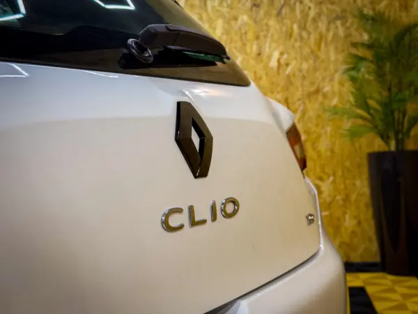 Renault Clio 0.9 TCE Confort 29
