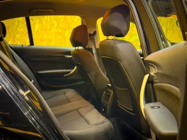 BMW 116 d Advantage 13