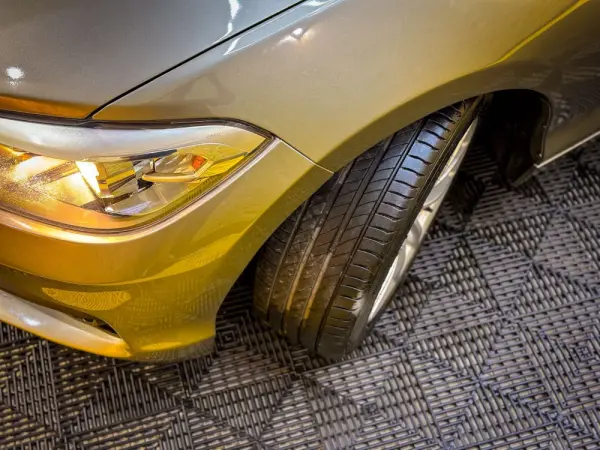 BMW 116 d EfficientDynamics 9