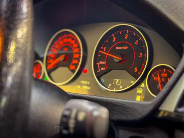 BMW 318 d Touring Auto Sport 24