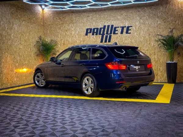 BMW 318 d Touring Auto Sport 28