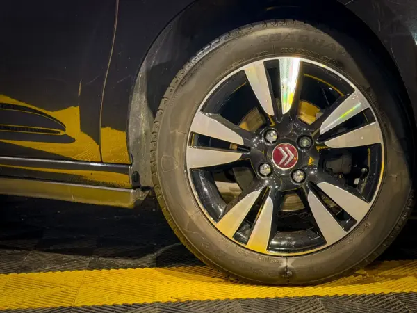 DS DS3 1.6 BlueHDi So Chic 10