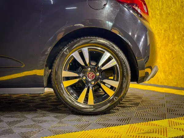 DS DS3 1.6 BlueHDi So Chic 26