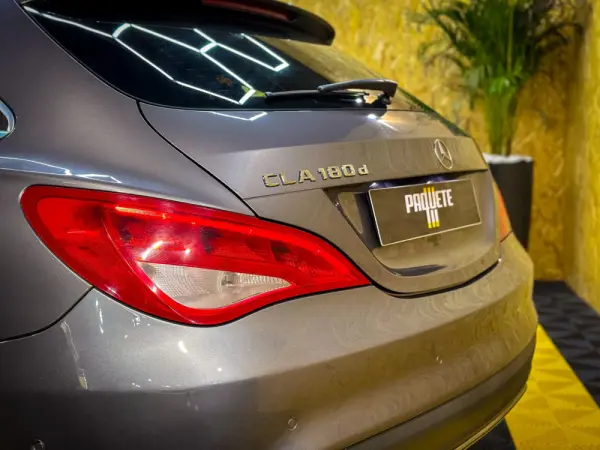 Mercedes-Benz CLA 180 d 29