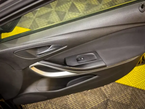 Opel Astra 1.6 CDTI Business Edition S/S 7