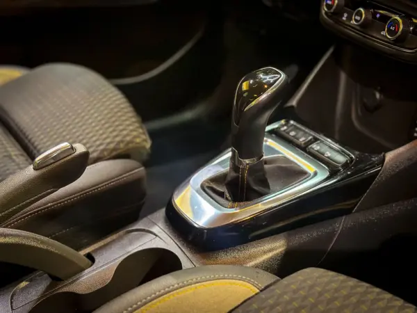 Opel Crossland X 1.2 T Innovation Aut. 25