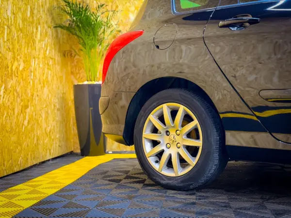 Peugeot 308 SW 1.6 HDi Executive CVM6 5