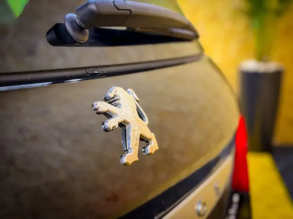 Peugeot 308 SW 1.6 HDi Executive CVM6 37