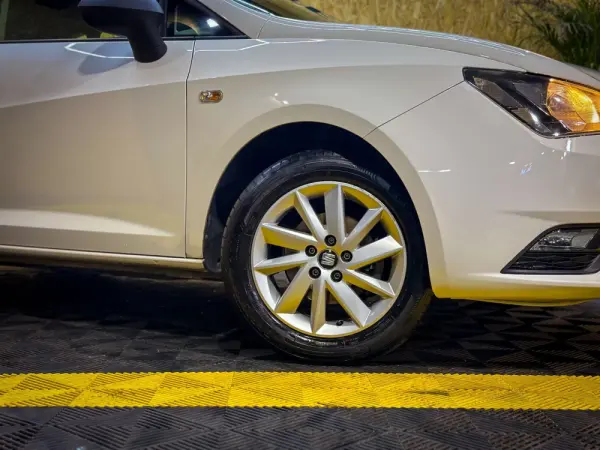 SEAT Ibiza 1.0 Reference 5