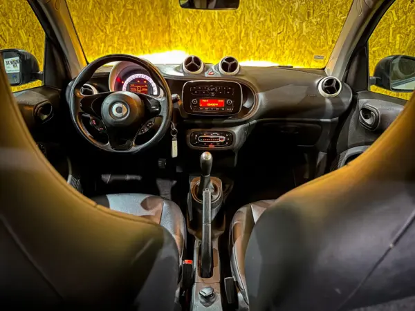 Smart ForTwo Coupé 0.9 Passion 90 28