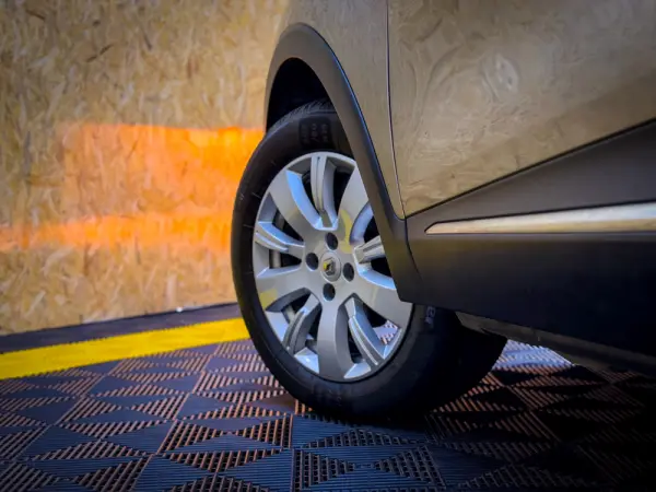 Renault Captur 1.0 TCe Intens 15