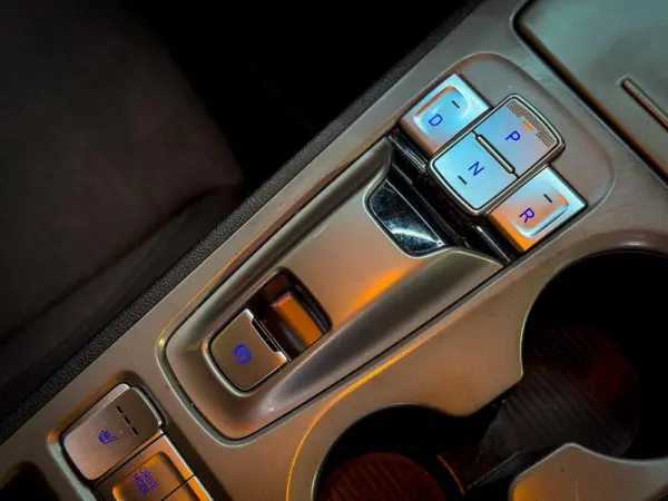 Hyundai Kauai Standard 19