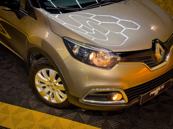 Renault Captur 1.0 TCe Intens 5