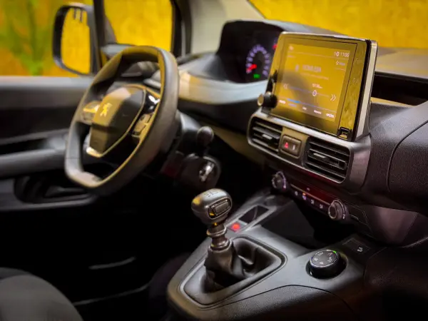 Peugeot Partner Partner Premium Standart 42