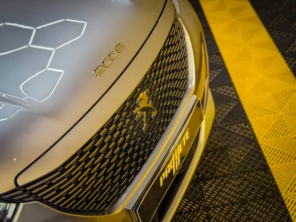 Peugeot 2008 Allure 20