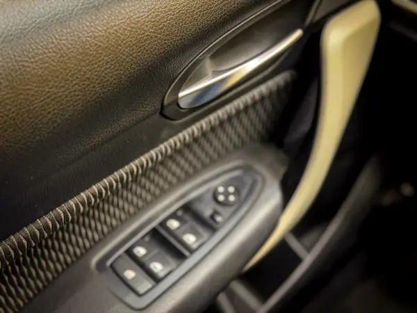 BMW 116 d EfficientDynamics 34