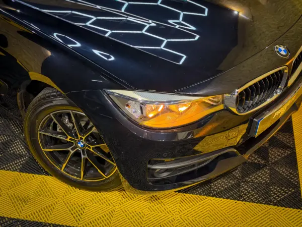 BMW 320 Gran Turismo d Auto 3