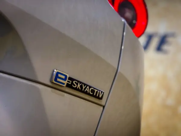 Mazda MX-30 e-SKYACTIV Exclusve-Line 33