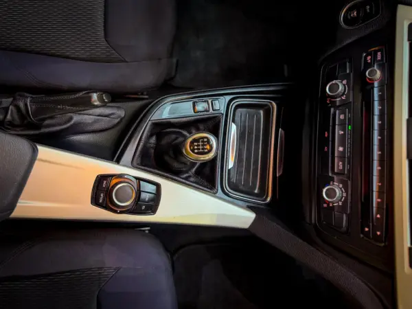 BMW 320 d 16
