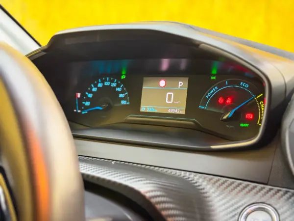 Peugeot e-208 50 kWh SE Style 16