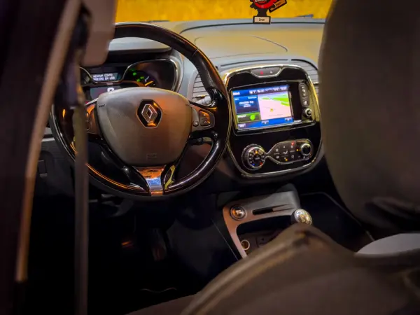 Renault Captur (ENERGY) dCi 90 INTENS 26