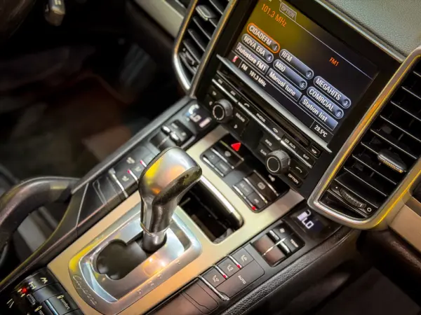 Porsche Cayenne 3.0 V6 15