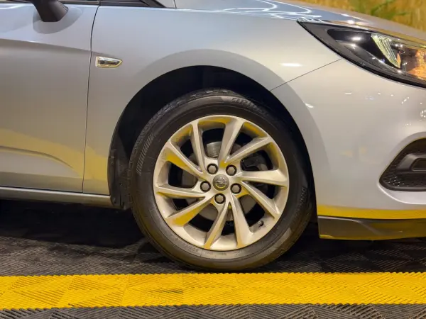 Opel Astra 5