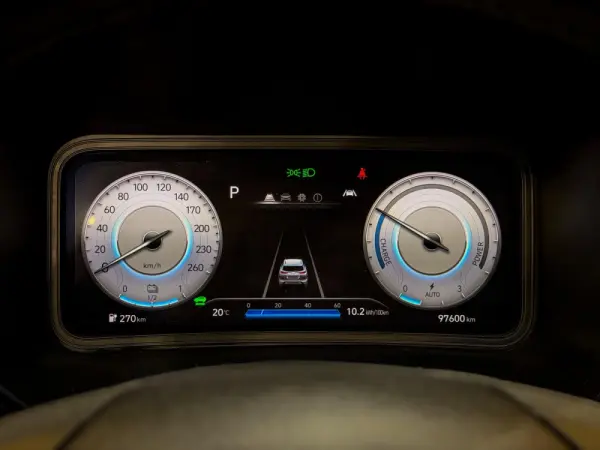 Hyundai Kauai Standard 35