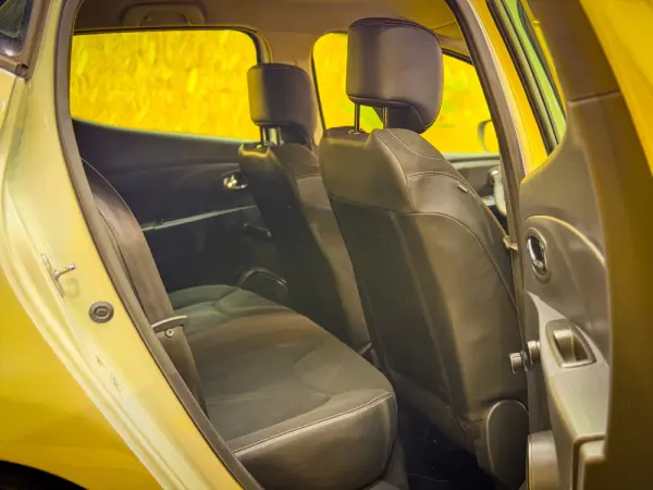 Renault Clio 0.9 TCE Confort 13