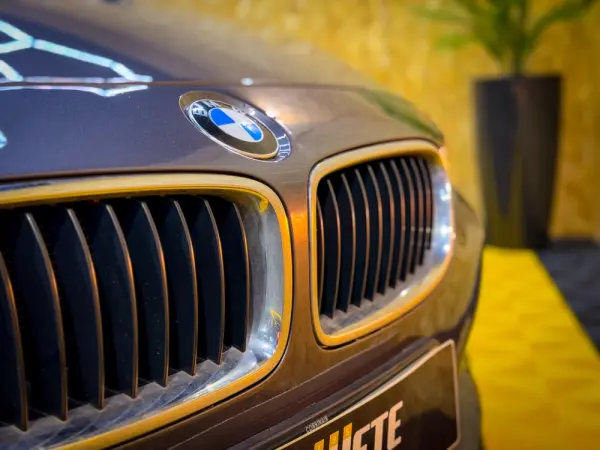 BMW 320 d 2
