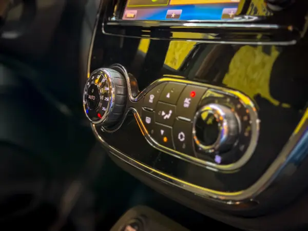 Renault Captur (ENERGY) dCi 90 INTENS 15