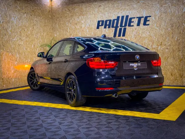 BMW 320 Gran Turismo d Auto 21