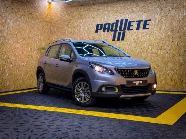 Peugeot 2008 1.6 BlueHDi Allure 4