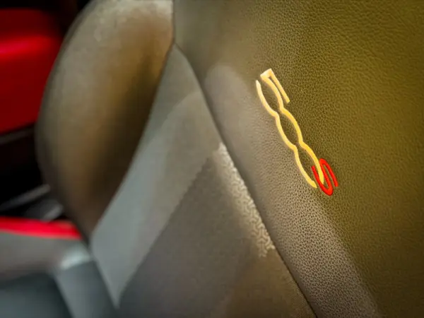 Fiat 500 0.9 8V TwinAir S&S Mirror 40