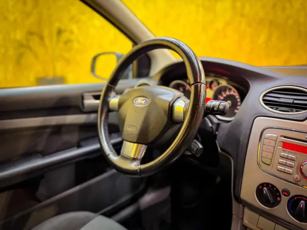 Ford Focus SW 1.6 TDCi Ghia 18