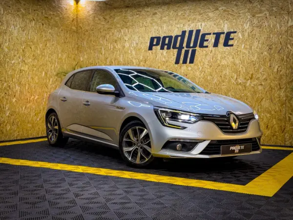 Renault Mégane 1.5 dCi Bose Edition 2
