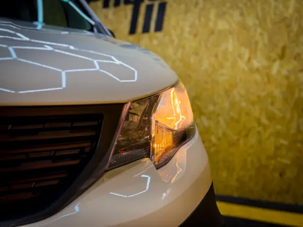 Peugeot Partner Partner Premium Standart 39