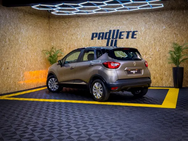 Renault Captur 1.0 TCe Intens 20