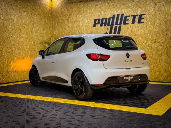 Renault Clio 0.9 TCE Confort 24