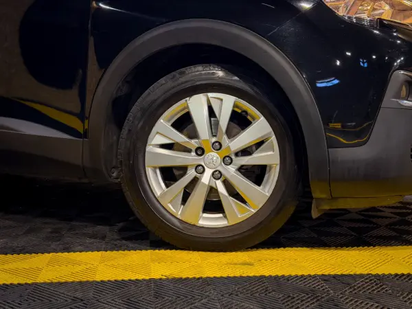 Peugeot 3008 1.6 BlueHDi Active 10