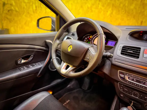 Renault Mégane 1.5 dCi Dynamique SS 14