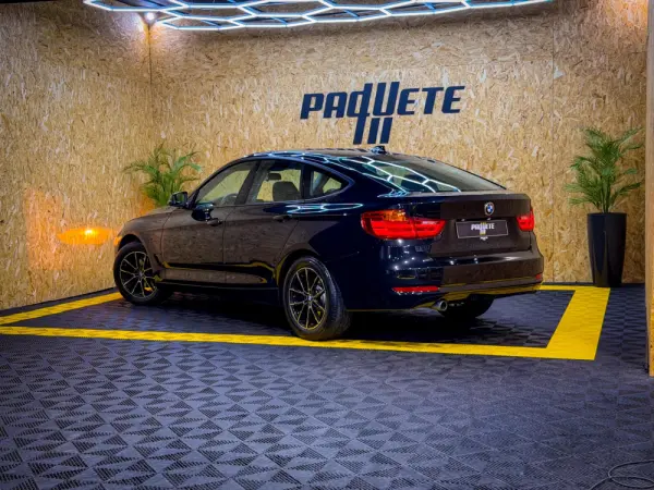 BMW 320 Gran Turismo d Auto 18