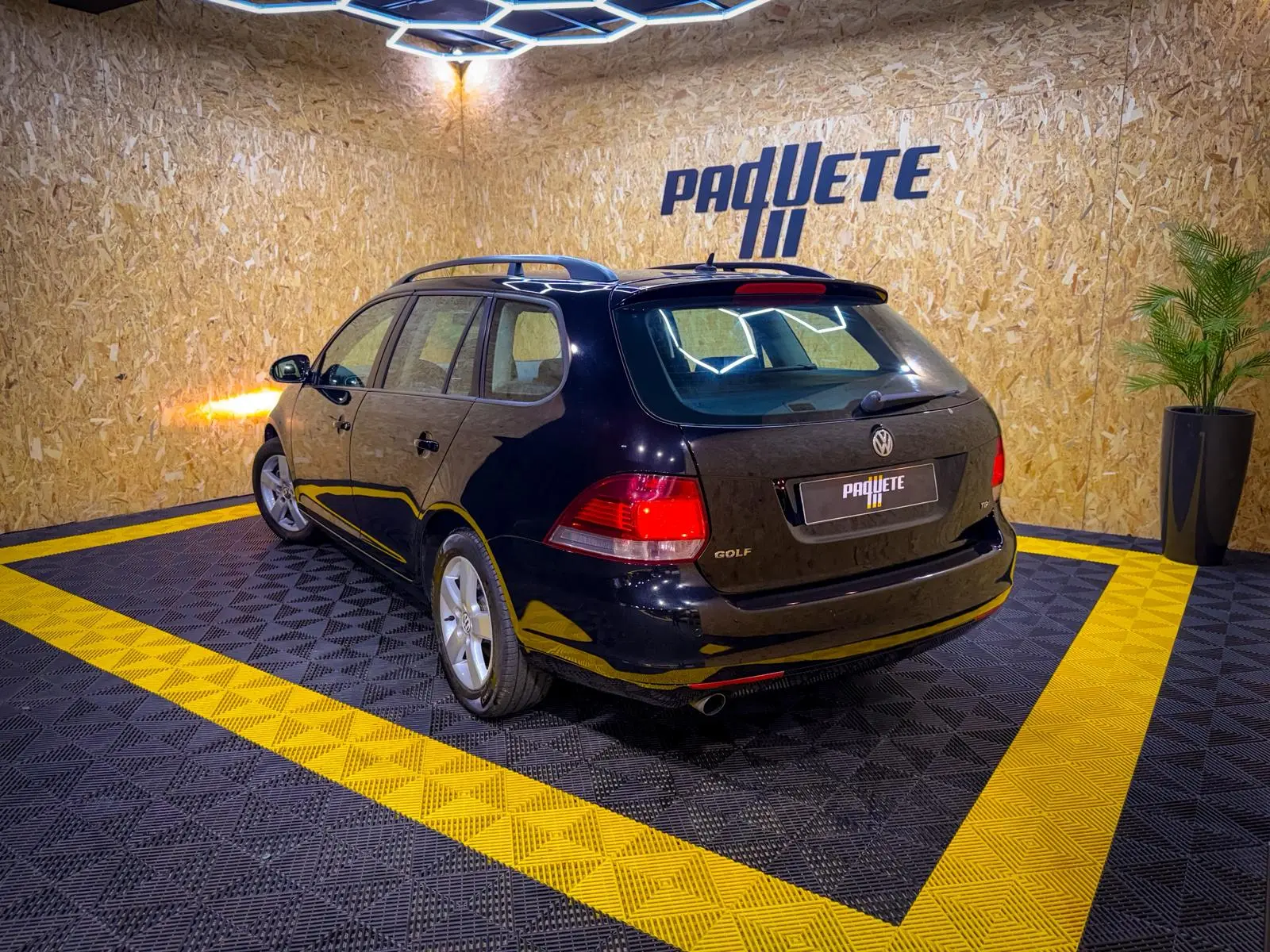 Volkswagen Golf Variant 1.6 TDi Confortline 23
