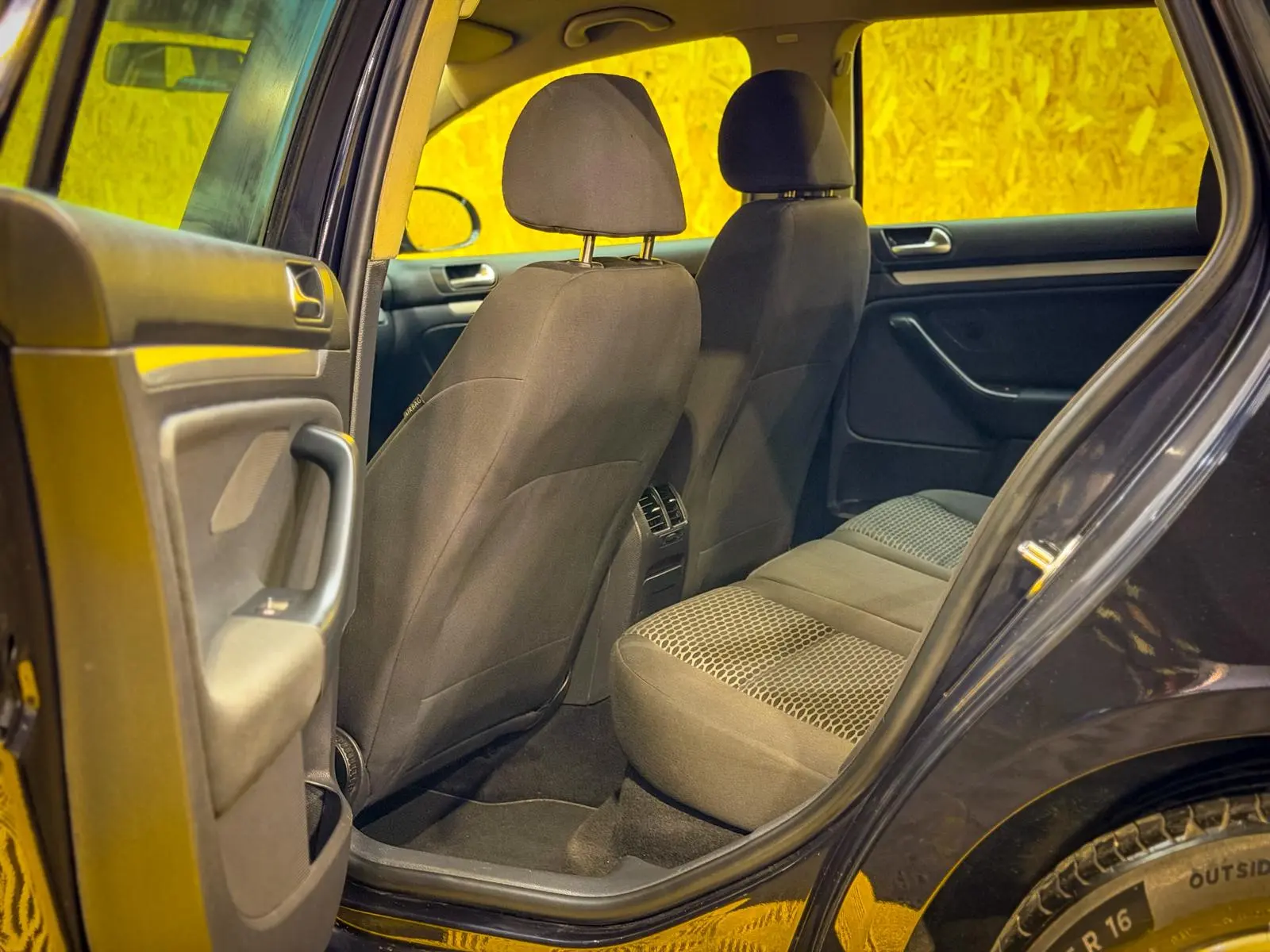 Volkswagen Golf Variant 1.6 TDi Confortline 38