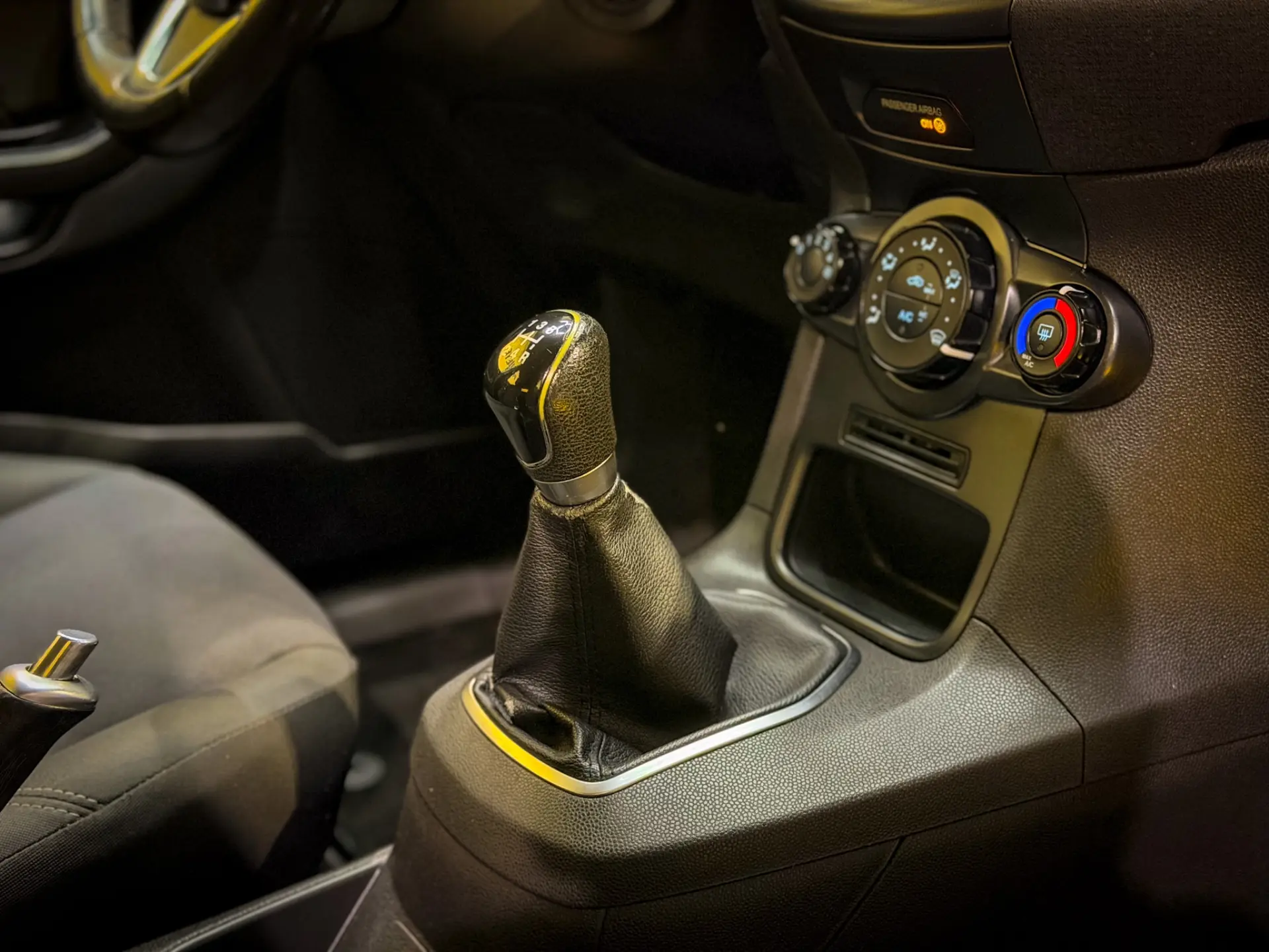 Ford Fiesta 1.5 TDCi Trend 14