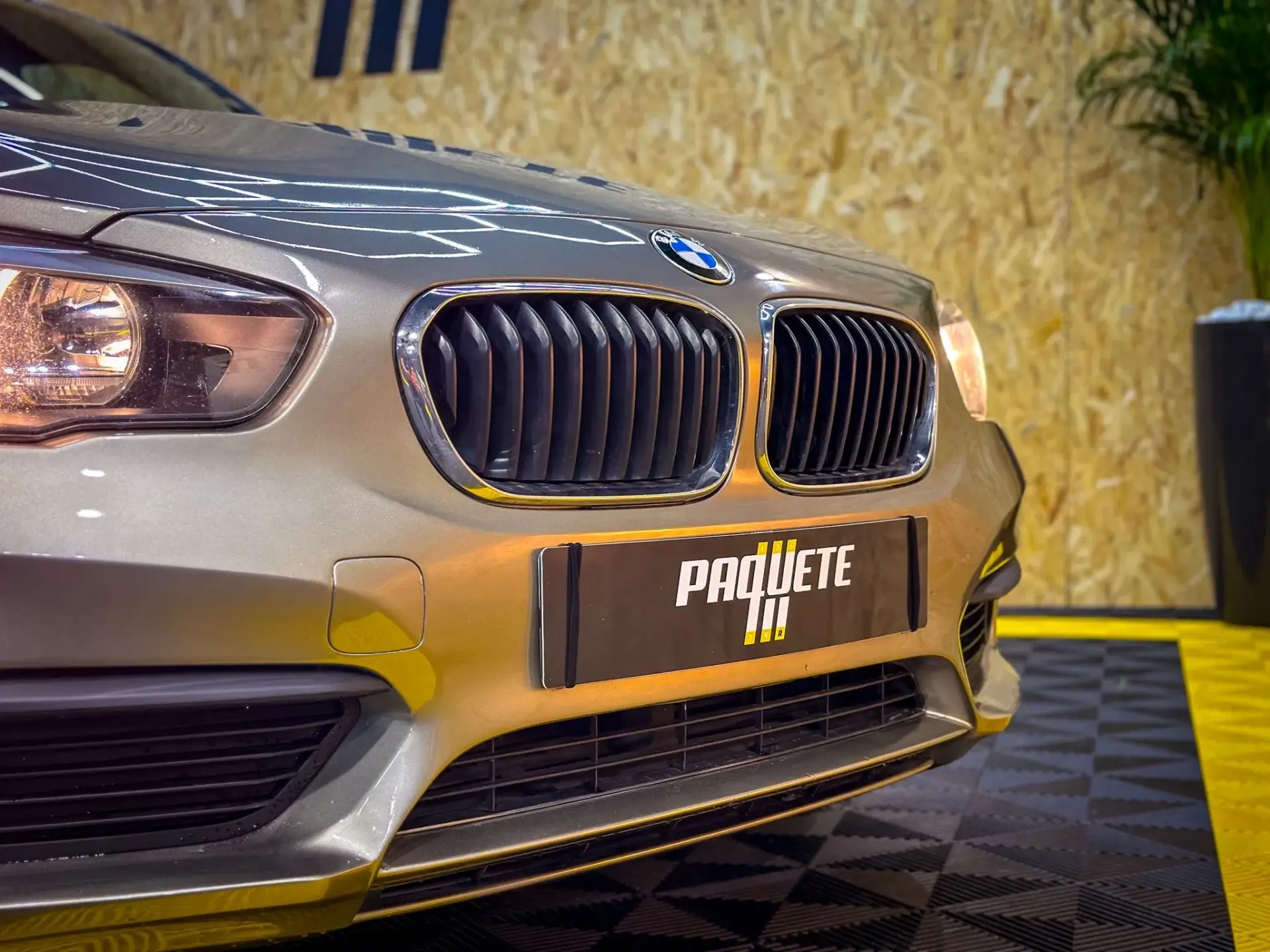 BMW 116 d EfficientDynamics 6