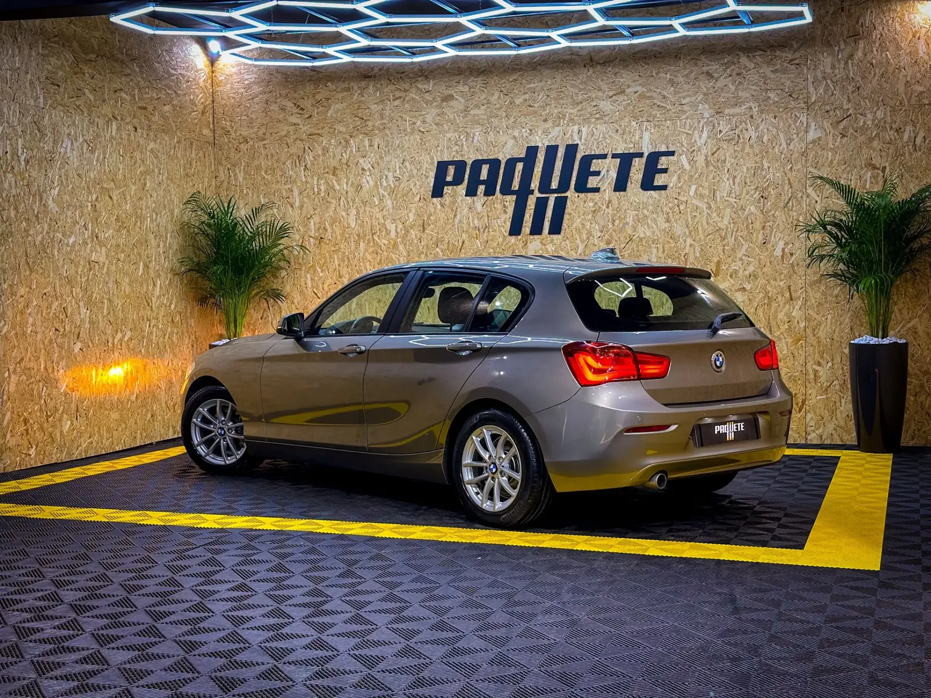 BMW 116 d EfficientDynamics 25