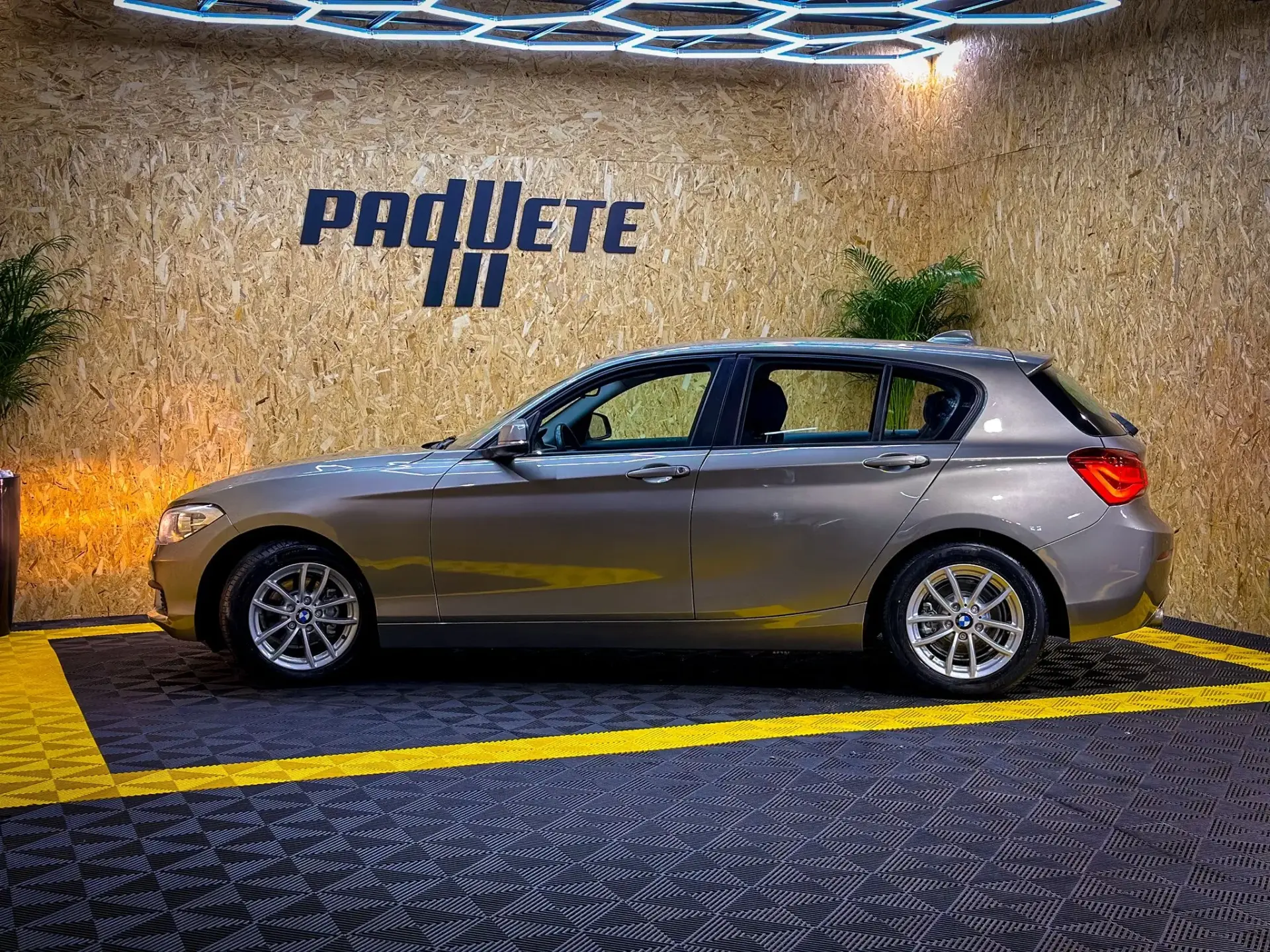 BMW 116 d EfficientDynamics 26