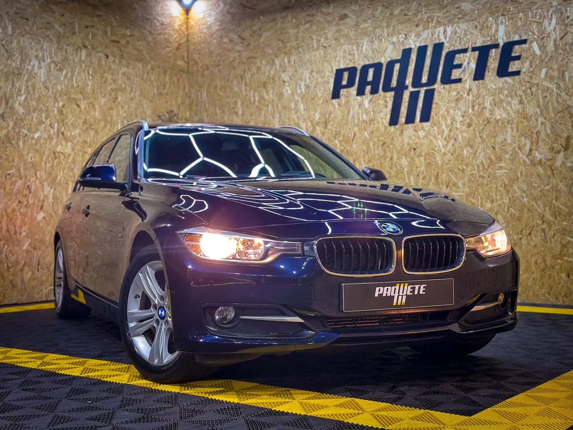 BMW 318 d Touring Auto Sport 4