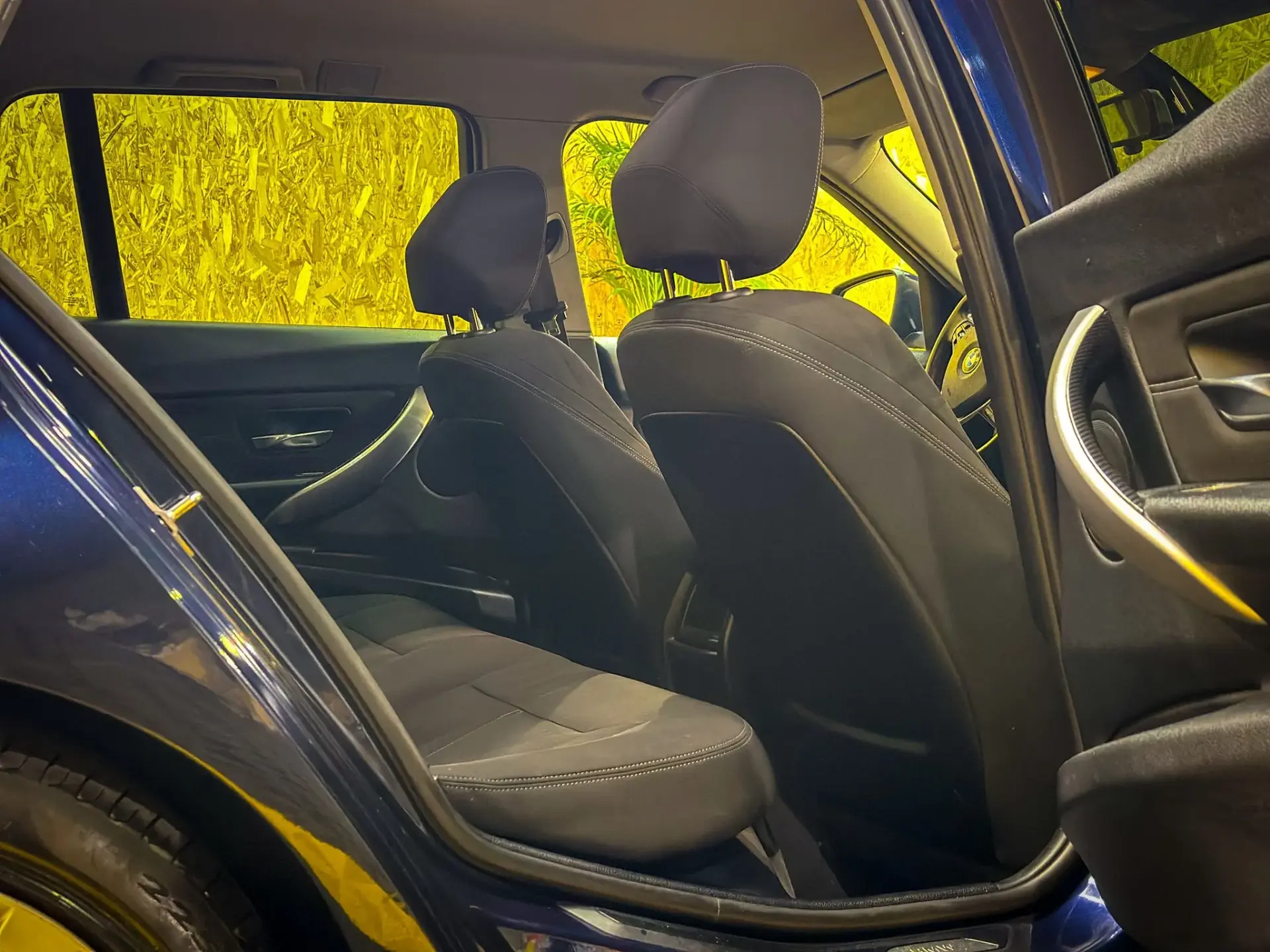 BMW 318 d Touring Auto Sport 13